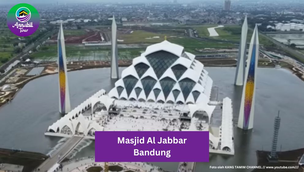 Kemegahan Masjid Al Jabbar, Wisata Religi Bandung